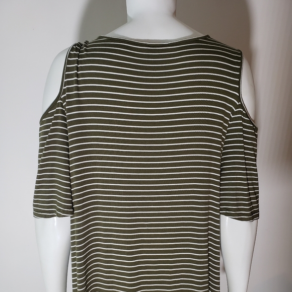 Ann Taylor blouse size L - Picture 2 of 8